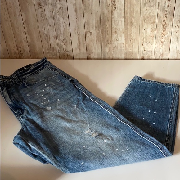 Paint Splatter Mom Jeans 🎨 - Picture 4 of 10